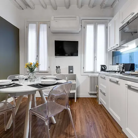 Apartamento Ca' D'oro Cozy By Wonderful Italy