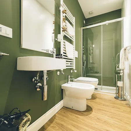 Gold By Wonderful Italy