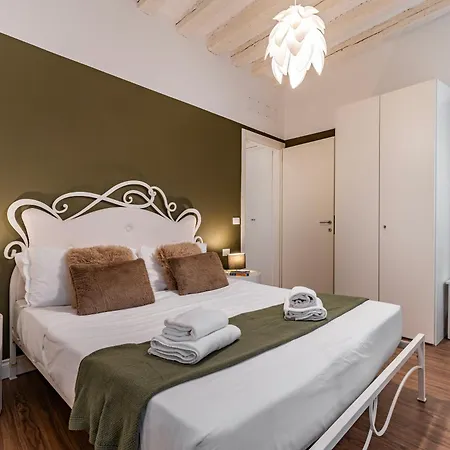 Ca' D'oro Cozy By Wonderful Italy Appartamento